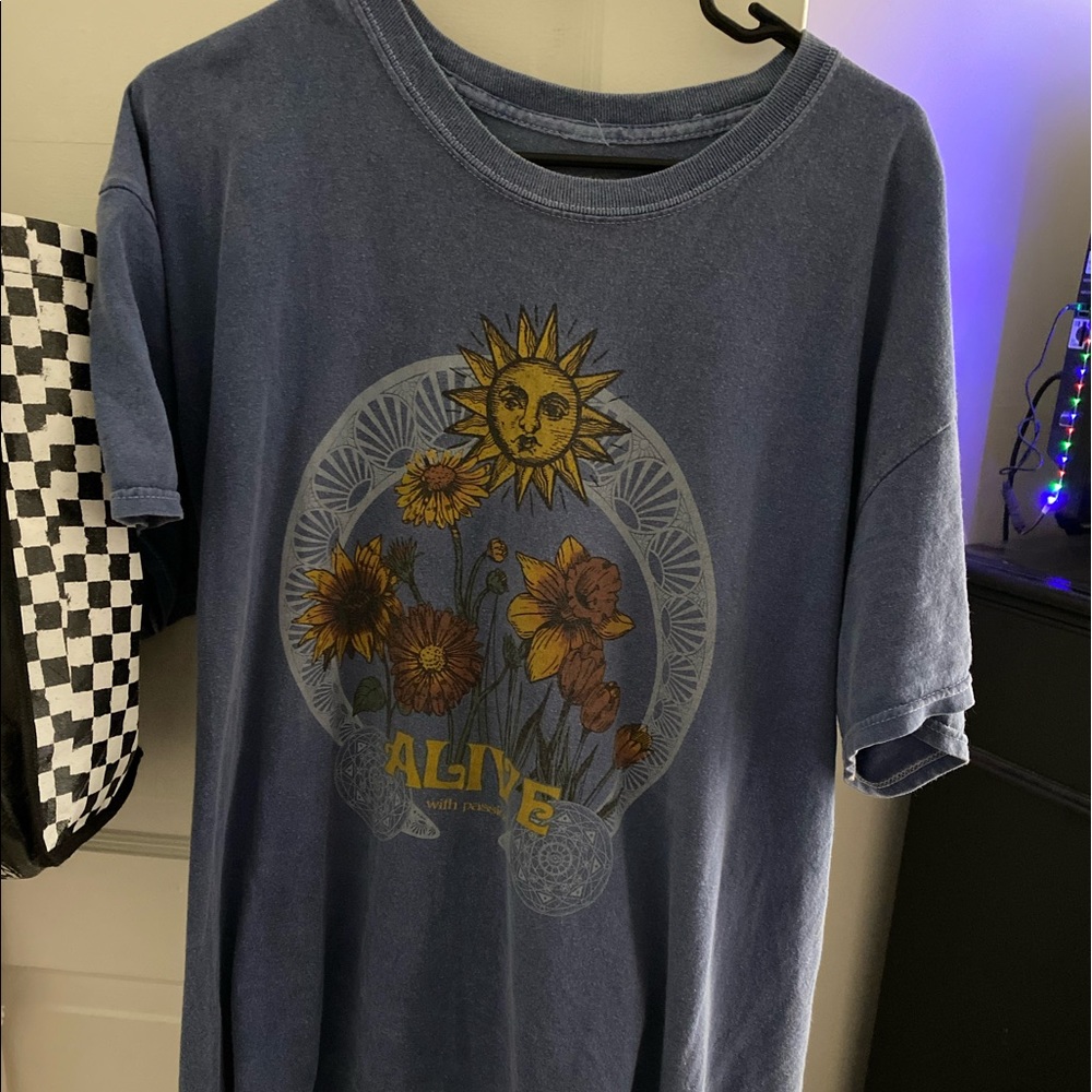 urban outfitters oversized t-shirt